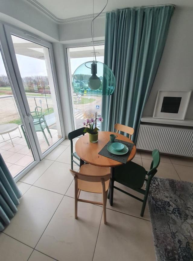 Baltic Cliff Apartamenty นีคอร์เซ ภายนอก รูปภาพ