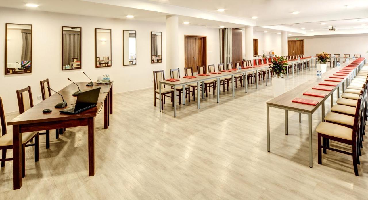 Baltic Cliff Apartamenty นีคอร์เซ ภายนอก รูปภาพ