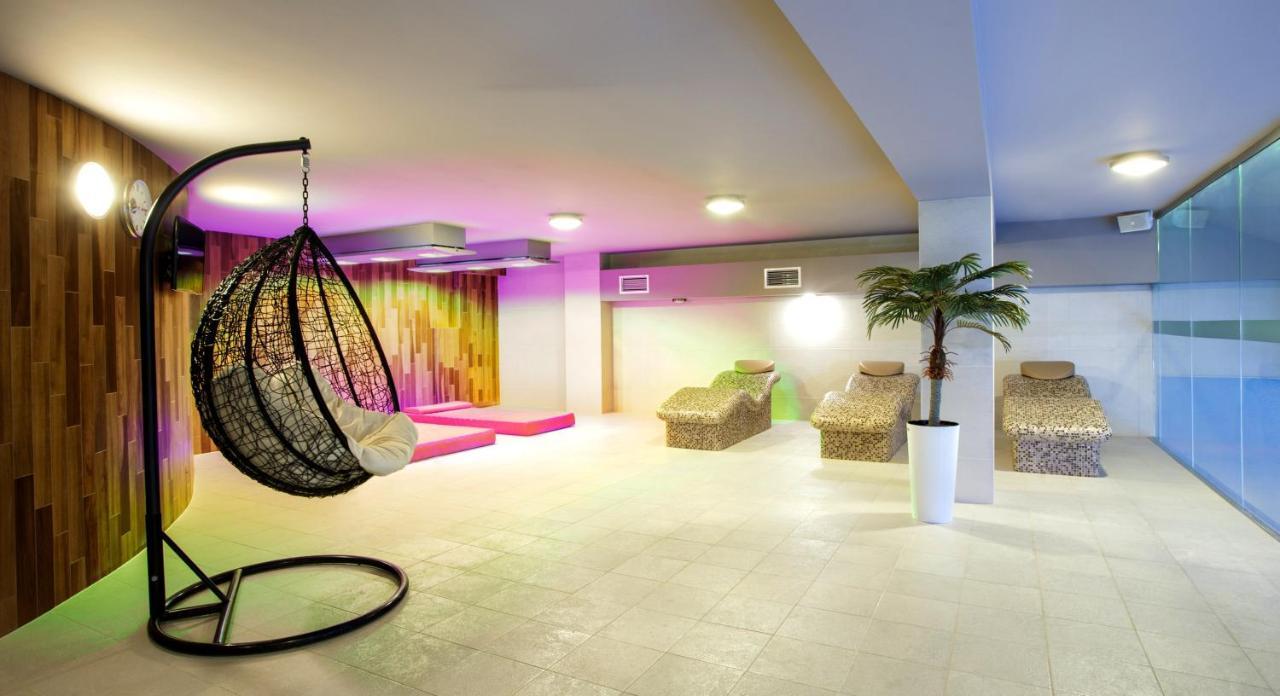 Baltic Cliff Apartamenty นีคอร์เซ ภายนอก รูปภาพ