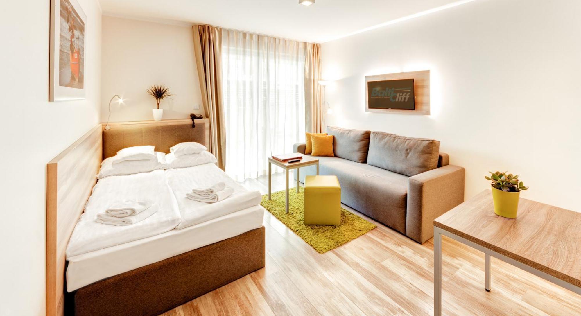 Baltic Cliff Apartamenty นีคอร์เซ ภายนอก รูปภาพ
